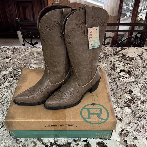Roper Womens Scrolls And Vines Tan Cowboy, Western Boots Size 6.5 Medium (B, M) - Picture 5 of 11